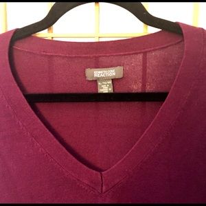 SOLD  Maroon/Red Wine Color Kenneth Cole V-Neck Sweater